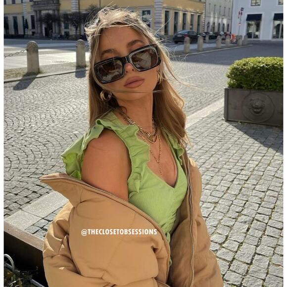 ZARA V-Neck Top with Ruffled Sleeves NWT - Picture 2 of 16